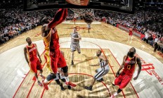 开云体育在线-伊布英雄泪映红龙之翼，威尔士险胜拉齐奥的史诗之夜