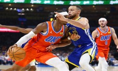 开云APP-勇士新赛季NBA首战成功击败雷霆