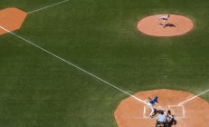 开云平台-凌晨4点的东方回响，当篮网鏖战北京队，拉文以篮球作笔写下何谓统治