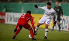 开云体育官方网站-汉堡客场失利，遭遇关键打击