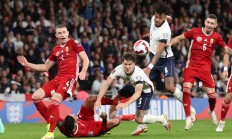 开云体育官方网站-阿塞拜疆队大胜，轻松晋级欧洲杯