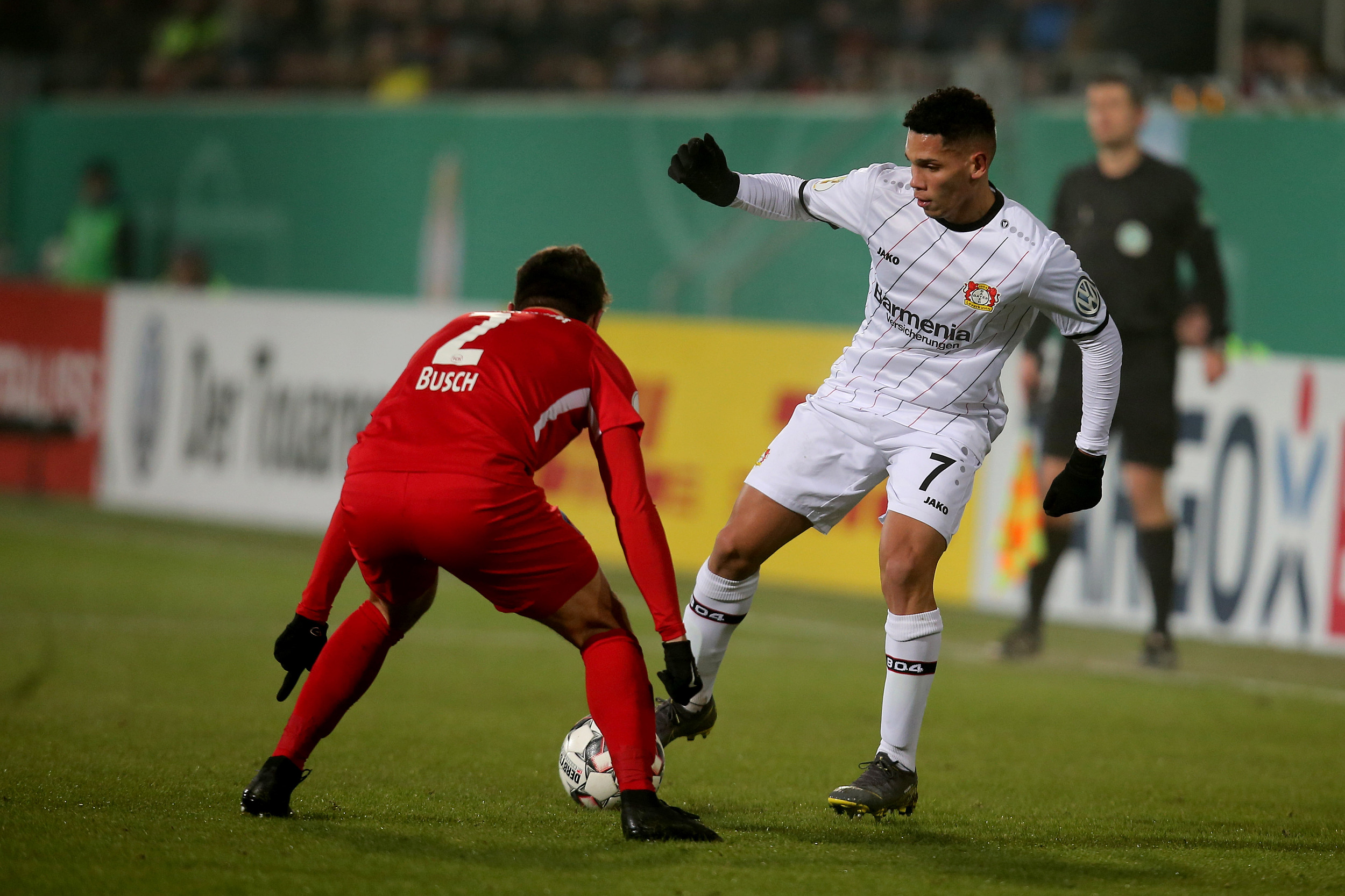 汉堡客场失利,遭遇关键打击 汉堡客场失利,遭遇关键打击