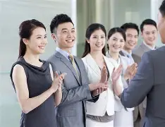 法兰克福团结一心,凝聚力量争取成功 法兰克福团结一心,凝聚力量争取成功