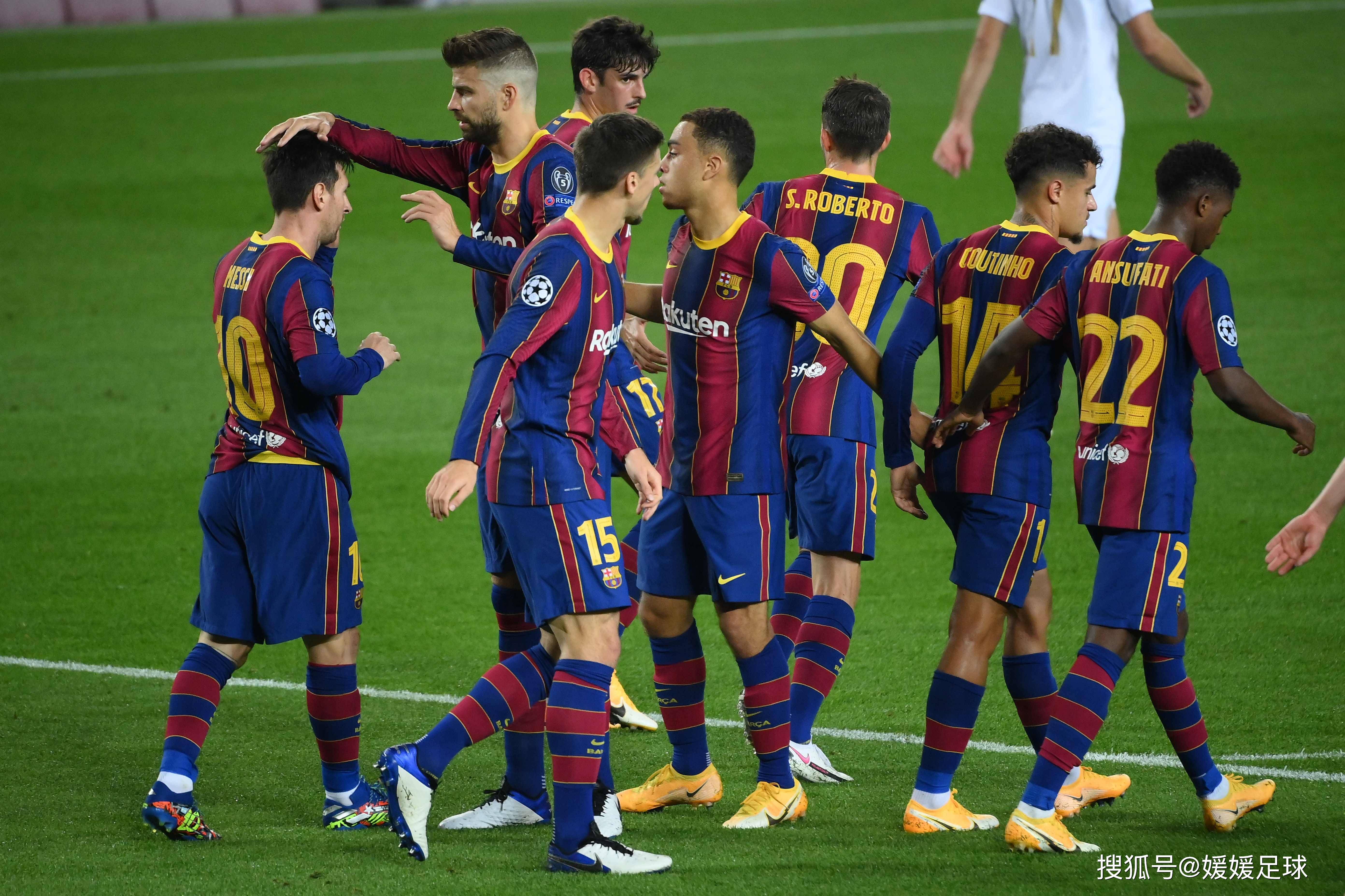 惊艳回顾:经典足球比赛充满激情 惊艳回顾:经典足球比赛充满激情