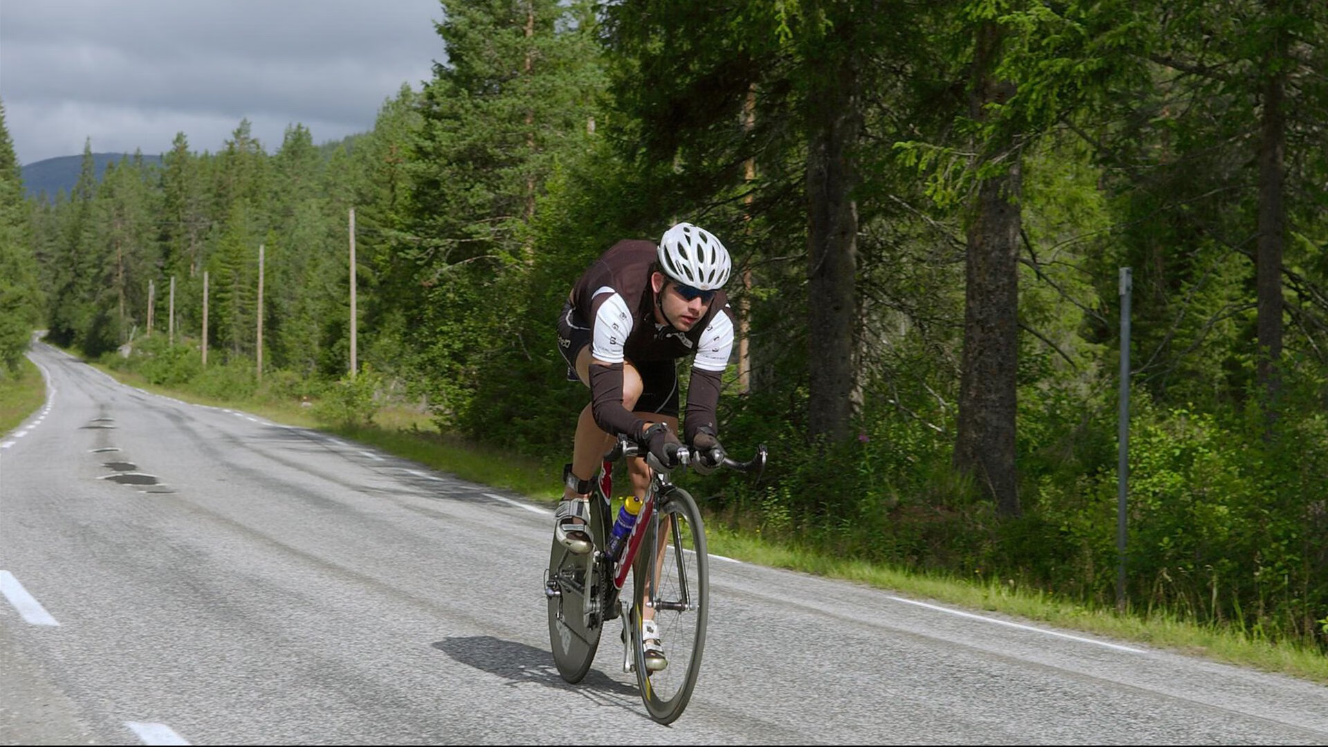 爆冷之夜!摩纳哥争议制胜西班牙,无名英雄凯塞多一击封神