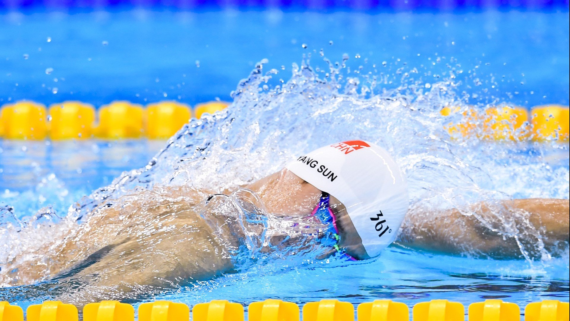 陶汉林化身擎天柱！浙江主场碾压新疆，狂胜之夜点燃赛场